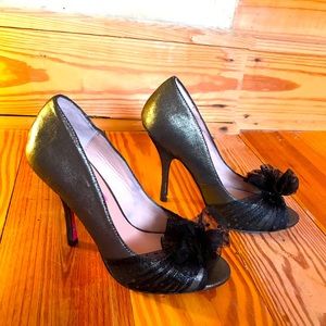 Betsey Johnson Pewter Peep Toe Heels, EUC, 7.5